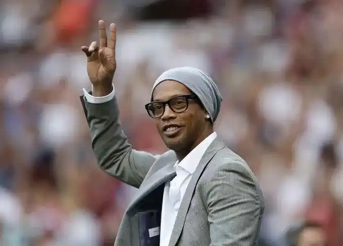 也无疑令人 也无疑令人